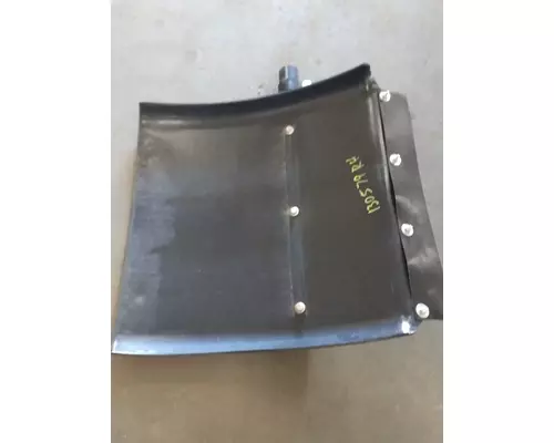 INTERNATIONAL 8600 QUARTER FENDER 