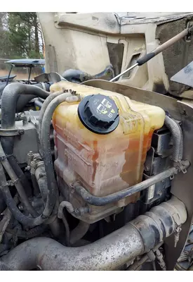 INTERNATIONAL 8600 RADIATOR OVERFLOW TANK