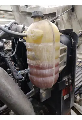 INTERNATIONAL 8600 RADIATOR OVERFLOW TANK