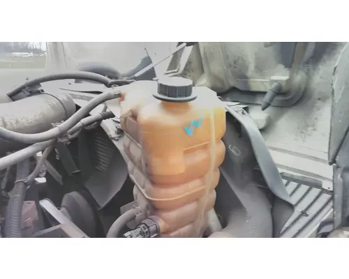 INTERNATIONAL 8600 RADIATOR OVERFLOW TANK