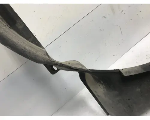 INTERNATIONAL 8600 Radiator Shroud