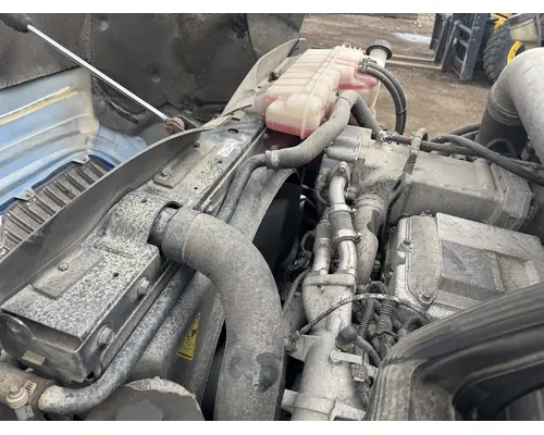 INTERNATIONAL 8600 Radiator Shroud
