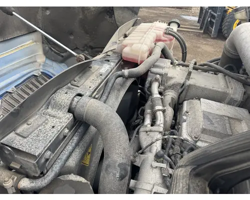 INTERNATIONAL 8600 Radiator