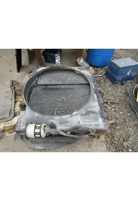 INTERNATIONAL 8600 Radiators