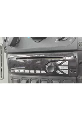 INTERNATIONAL 8600 Radio
