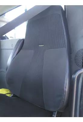INTERNATIONAL 8600 SEAT, FRONT