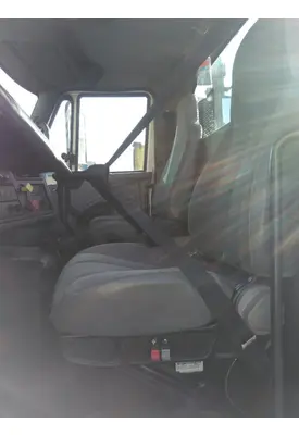 INTERNATIONAL 8600 SEAT, FRONT