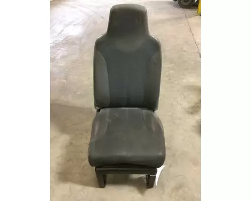 INTERNATIONAL 8600 SEAT, FRONT