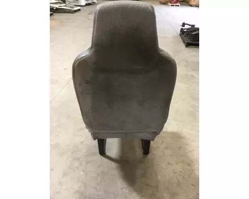 INTERNATIONAL 8600 SEAT, FRONT