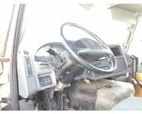 INTERNATIONAL 8600 STEERING COLUMN