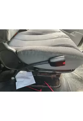 INTERNATIONAL 8600 Seat Belt