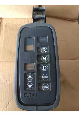 INTERNATIONAL 8600 Shifter