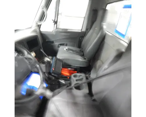 INTERNATIONAL 8600 Sleeper Fairing