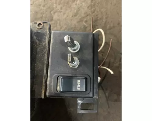 INTERNATIONAL 8600 Speedometer Head Cluster