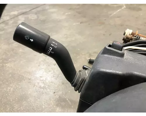 INTERNATIONAL 8600 Steering Column