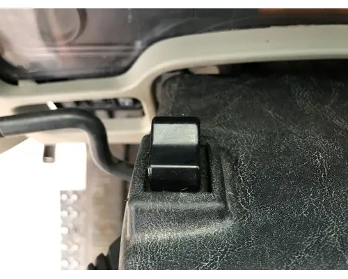 INTERNATIONAL 8600 Steering Column