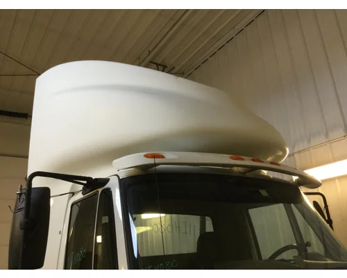 INTERNATIONAL 8600 Sun Visor (Exterior)