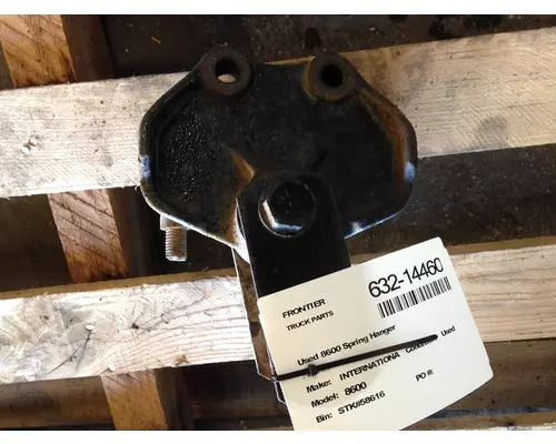 INTERNATIONAL 8600 Suspension
