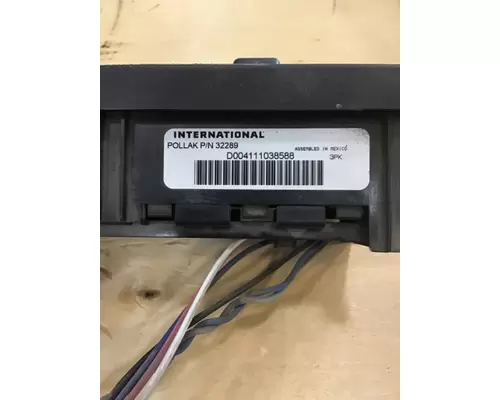 INTERNATIONAL 8600 Switch 
