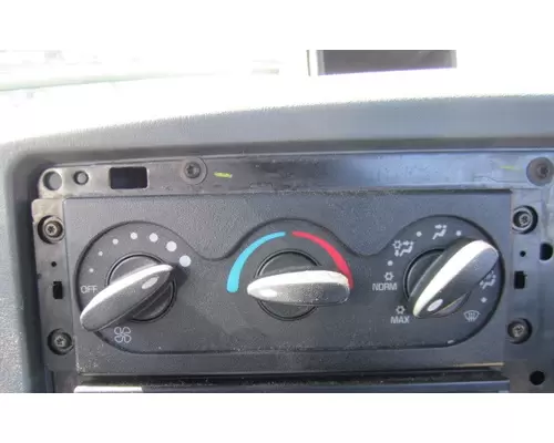 INTERNATIONAL 8600 TEMPERATURE CONTROL