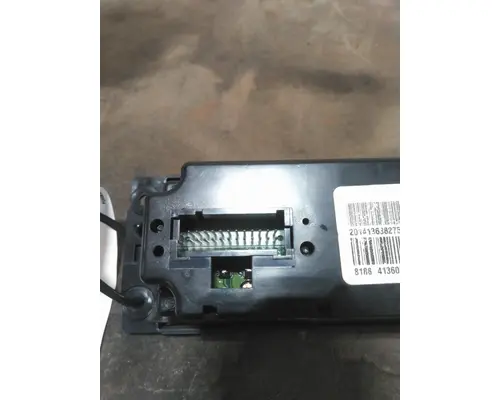 INTERNATIONAL 8600 TEMPERATURE CONTROL