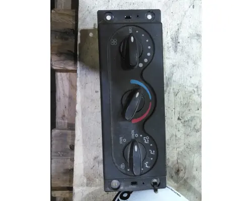 INTERNATIONAL 8600 TEMPERATURE CONTROL