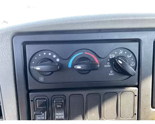 INTERNATIONAL 8600 Temperature Control