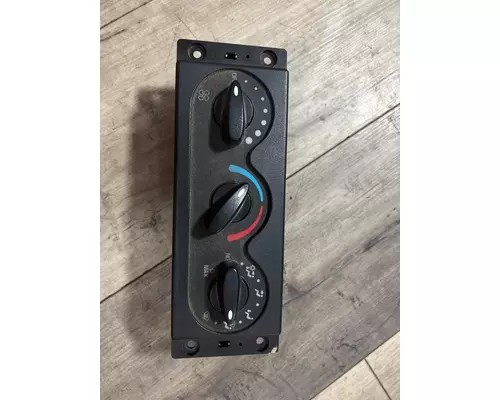 INTERNATIONAL 8600 Temperature Control