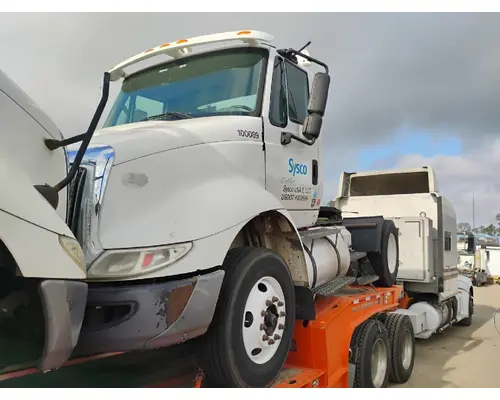 INTERNATIONAL 8600 Truck for parts