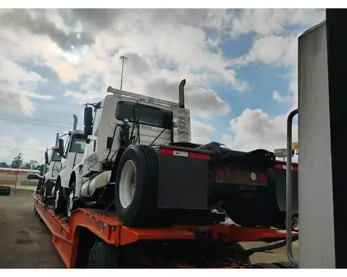 INTERNATIONAL 8600 Truck for parts