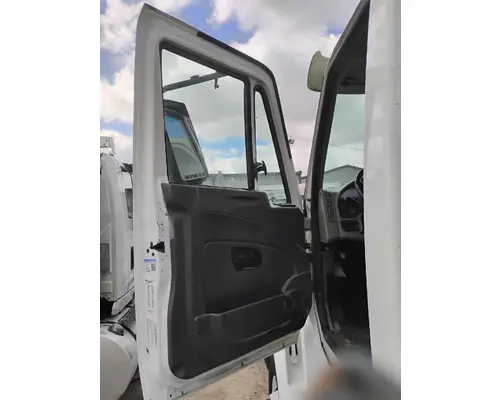 INTERNATIONAL 8600 Truck for parts