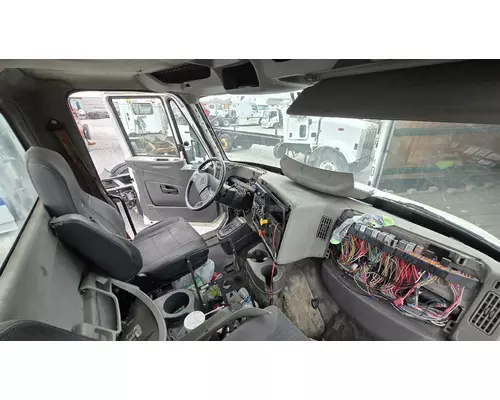 INTERNATIONAL 8600 Vehicle For Sale