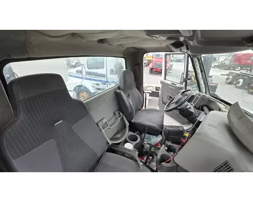 INTERNATIONAL 8600 Vehicle For Sale
