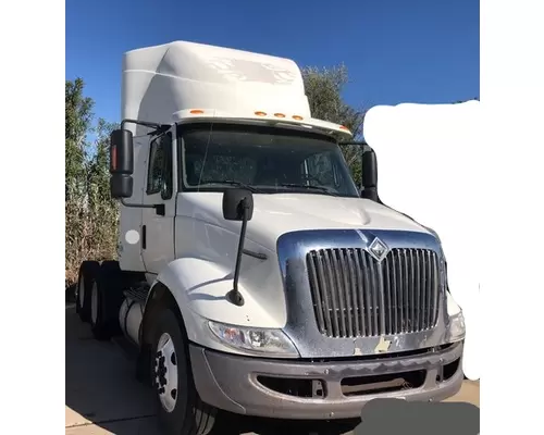 INTERNATIONAL 8600 Vehicle For Sale