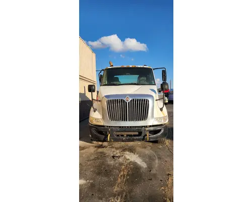 INTERNATIONAL 8600 Vehicle For Sale