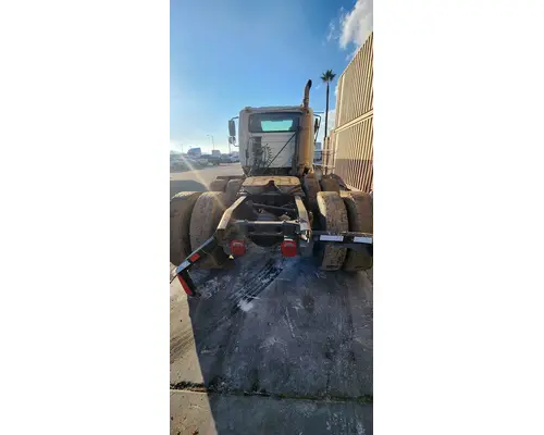 INTERNATIONAL 8600 Vehicle For Sale