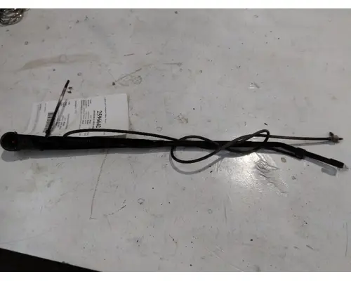 INTERNATIONAL 8600 WINDSHIELD WIPER ARM