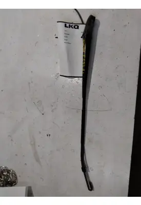 INTERNATIONAL 8600 WINDSHIELD WIPER ARM