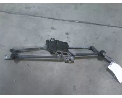 INTERNATIONAL 8600 WINDSHIELD WIPER ASSEMBLY