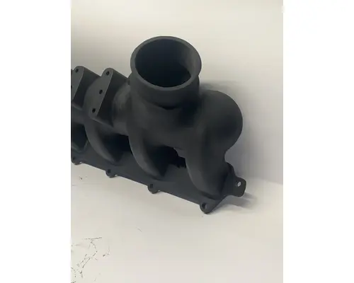 INTERNATIONAL 9.0L Intake Manifold