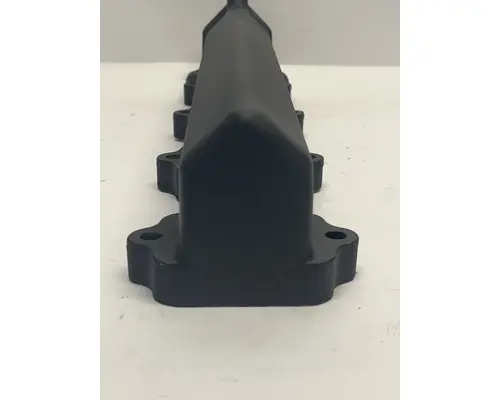 INTERNATIONAL 9.0L Intake Manifold