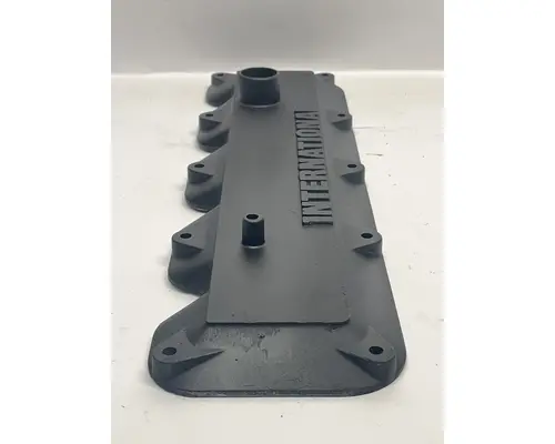 INTERNATIONAL 9.0L Valve Cover