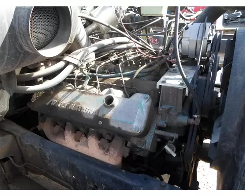 INTERNATIONAL 9.0L Valve Cover