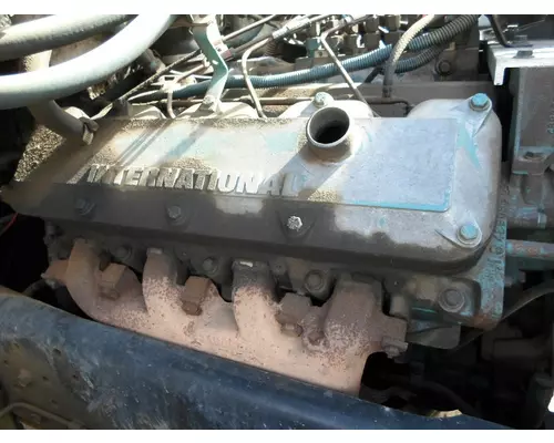 INTERNATIONAL 9.0L Valve Cover