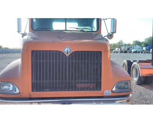 INTERNATIONAL 9100 1997-2000 HOOD