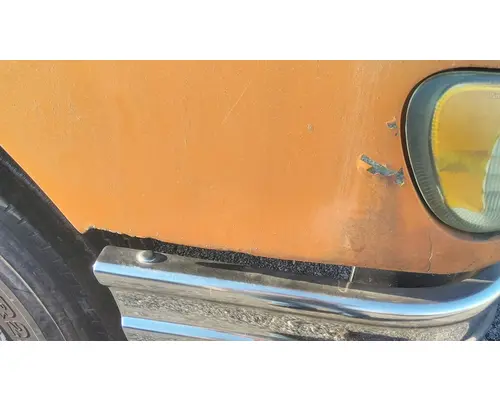 INTERNATIONAL 9100 1997-2000 HOOD