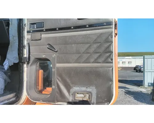 INTERNATIONAL 9100 1998-1999 DOOR ASSEMBLY, FRONT