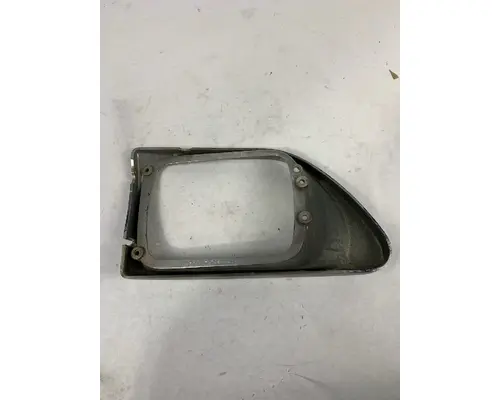 INTERNATIONAL 9100/9200/9400/9900 HEADLAMP