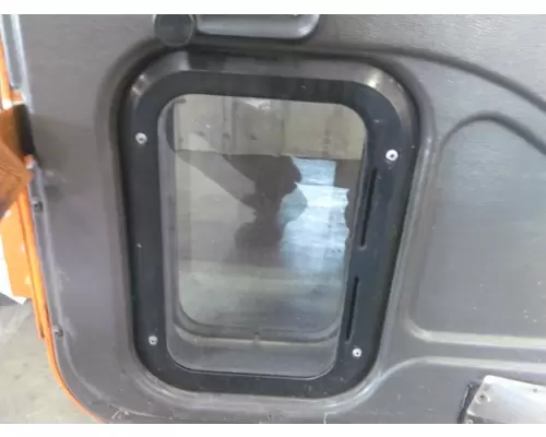 INTERNATIONAL 9100I 2000-2003 DOOR ASSEMBLY, FRONT