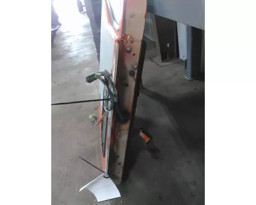 INTERNATIONAL 9100I 2000-2003 DOOR ASSEMBLY, FRONT